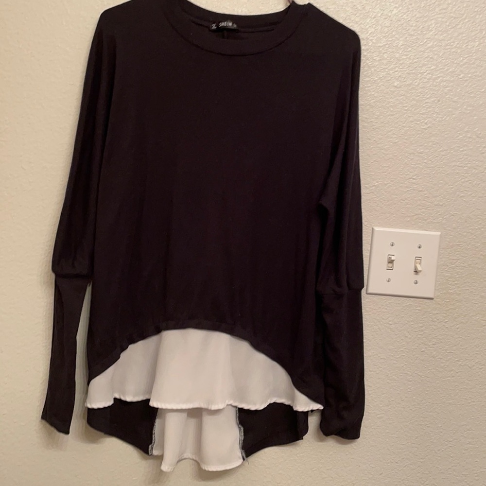 Black long sleeve with white detail